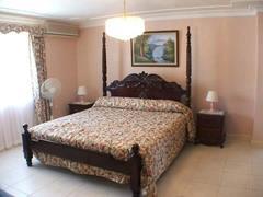 1 Bedroom Suite With Pool Rosemount Exterior photo